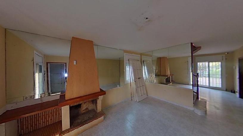Chalet adosado en venta en calle Sant Vicenç