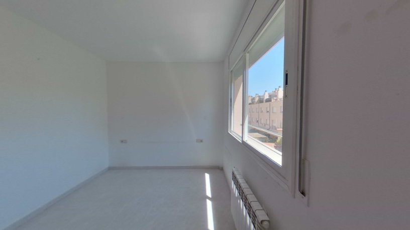 Piso en venta en calle Angel Guimera