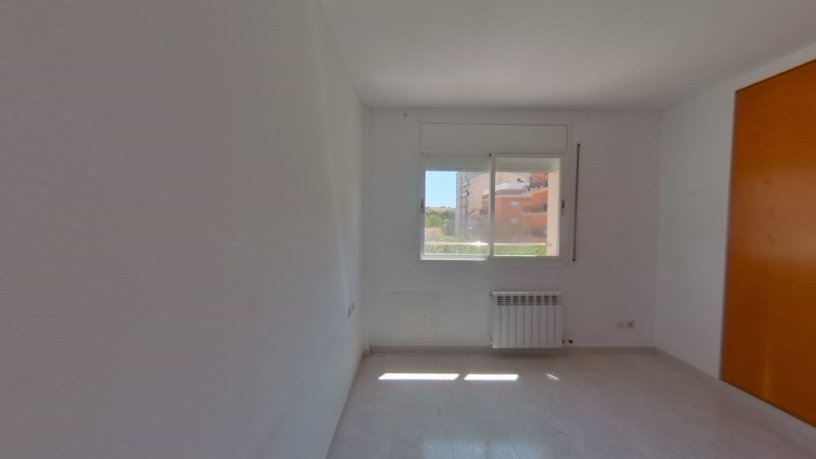 Piso en venta en calle Angel Guimera