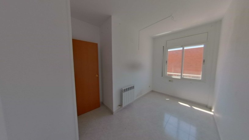 Piso en venta en calle Angel Guimera