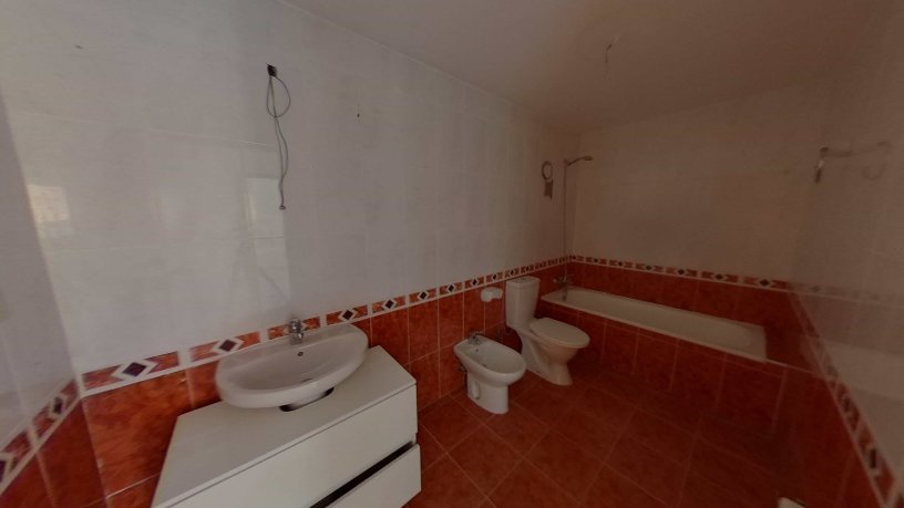 Piso en venta en calle Angel Guimera