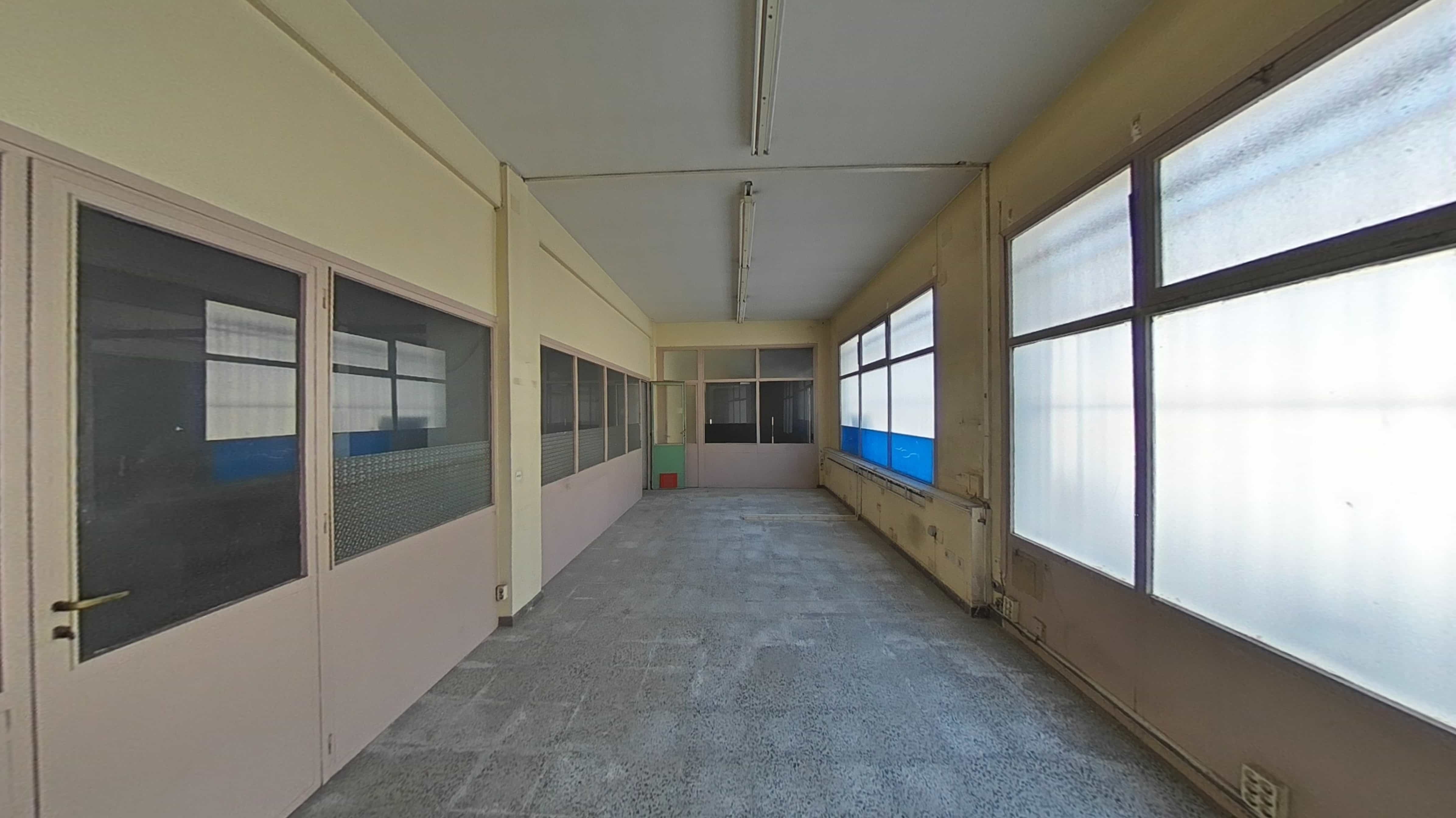 Almacén en venta en calle Lloriana