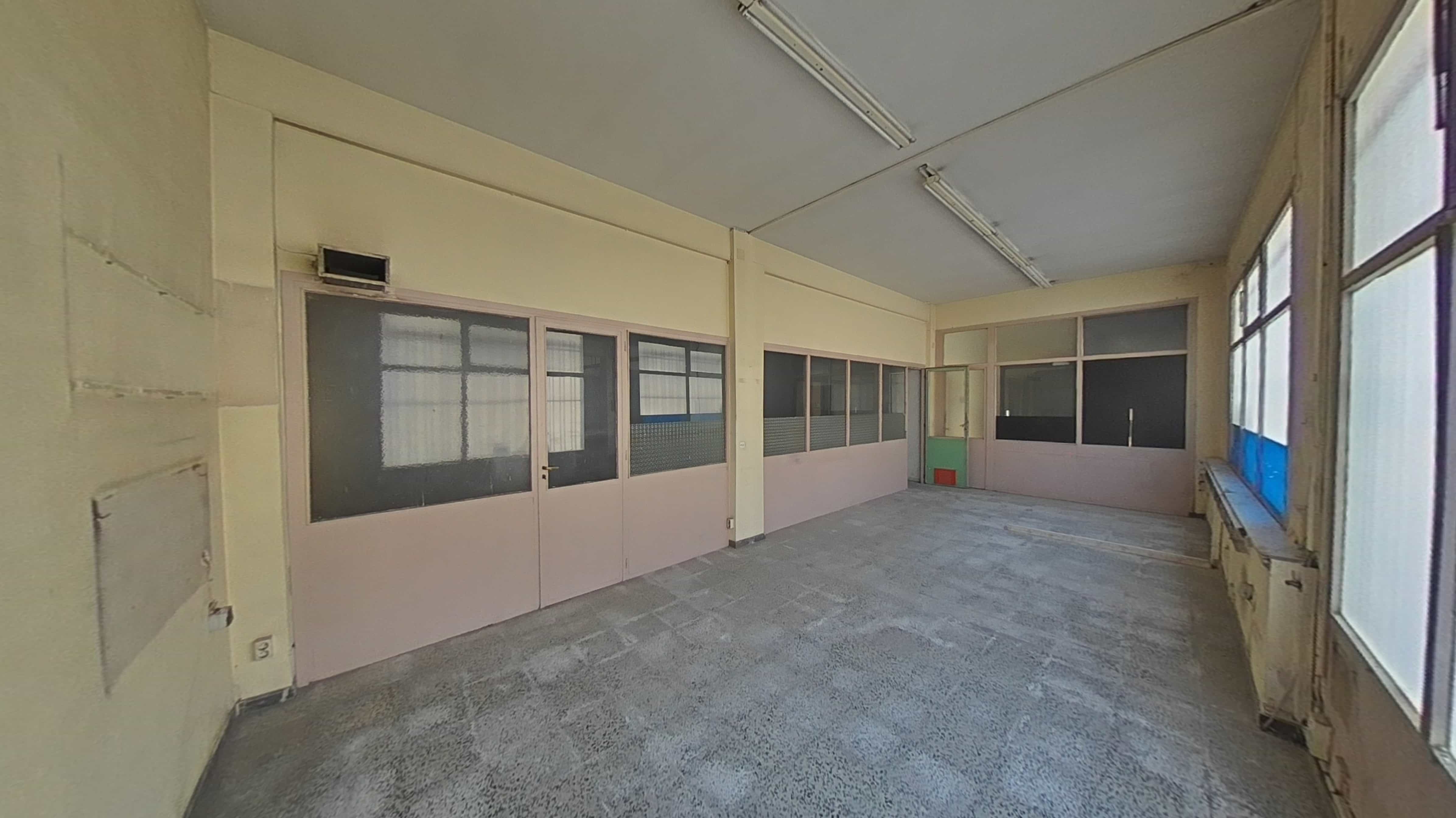 Almacén en venta en calle Lloriana