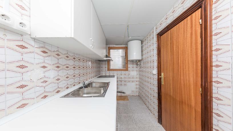 Appartement de 53m² dans rue Pedraforca, Hospitalet De Llobregat (L), Barcelona