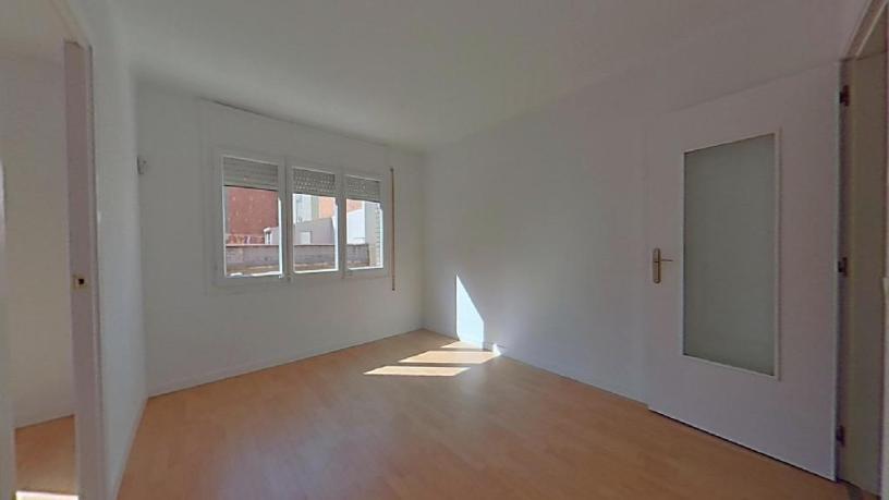 Flat for sale in calle Montseny
