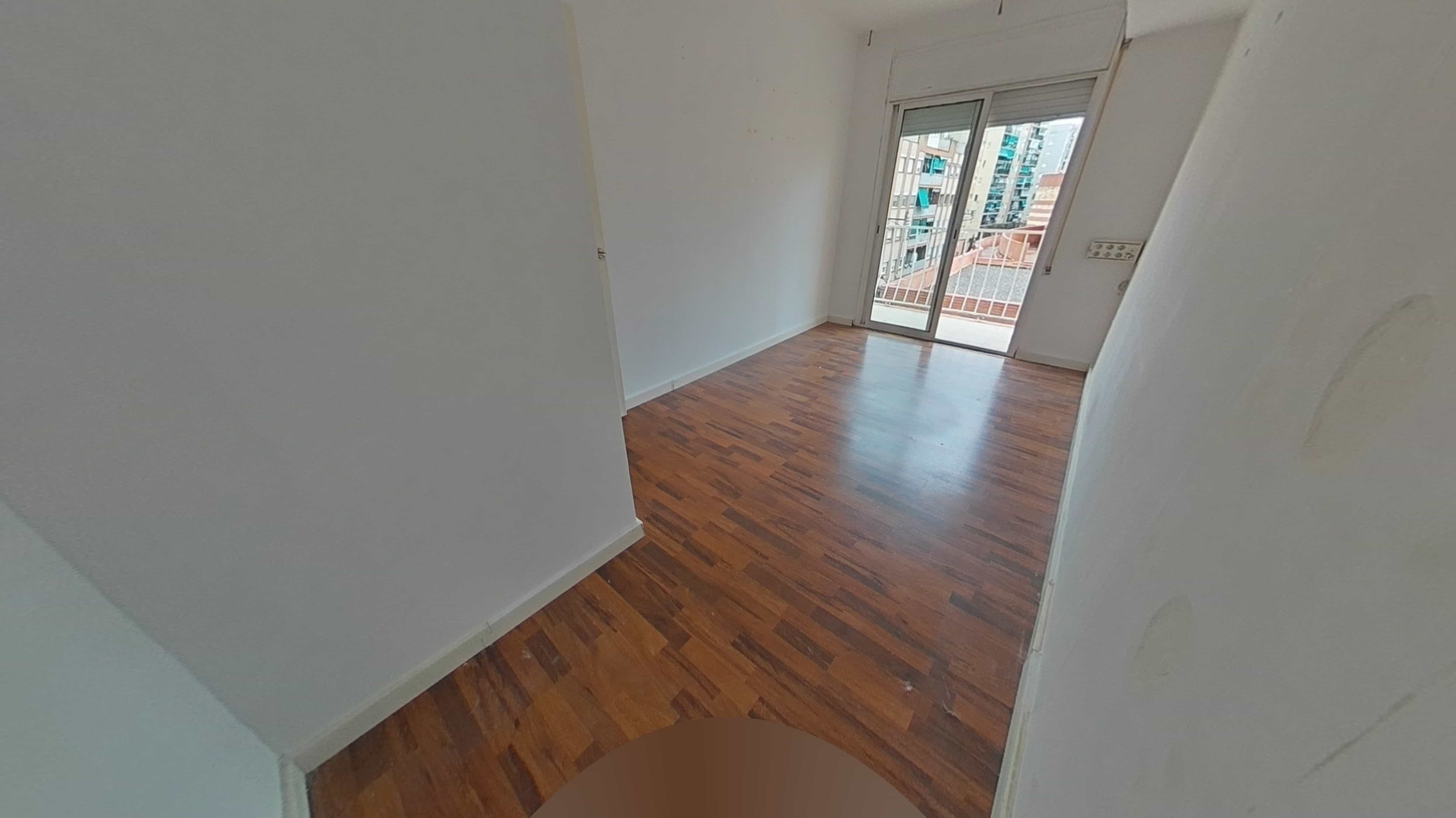 Flat for sale in calle Brutau