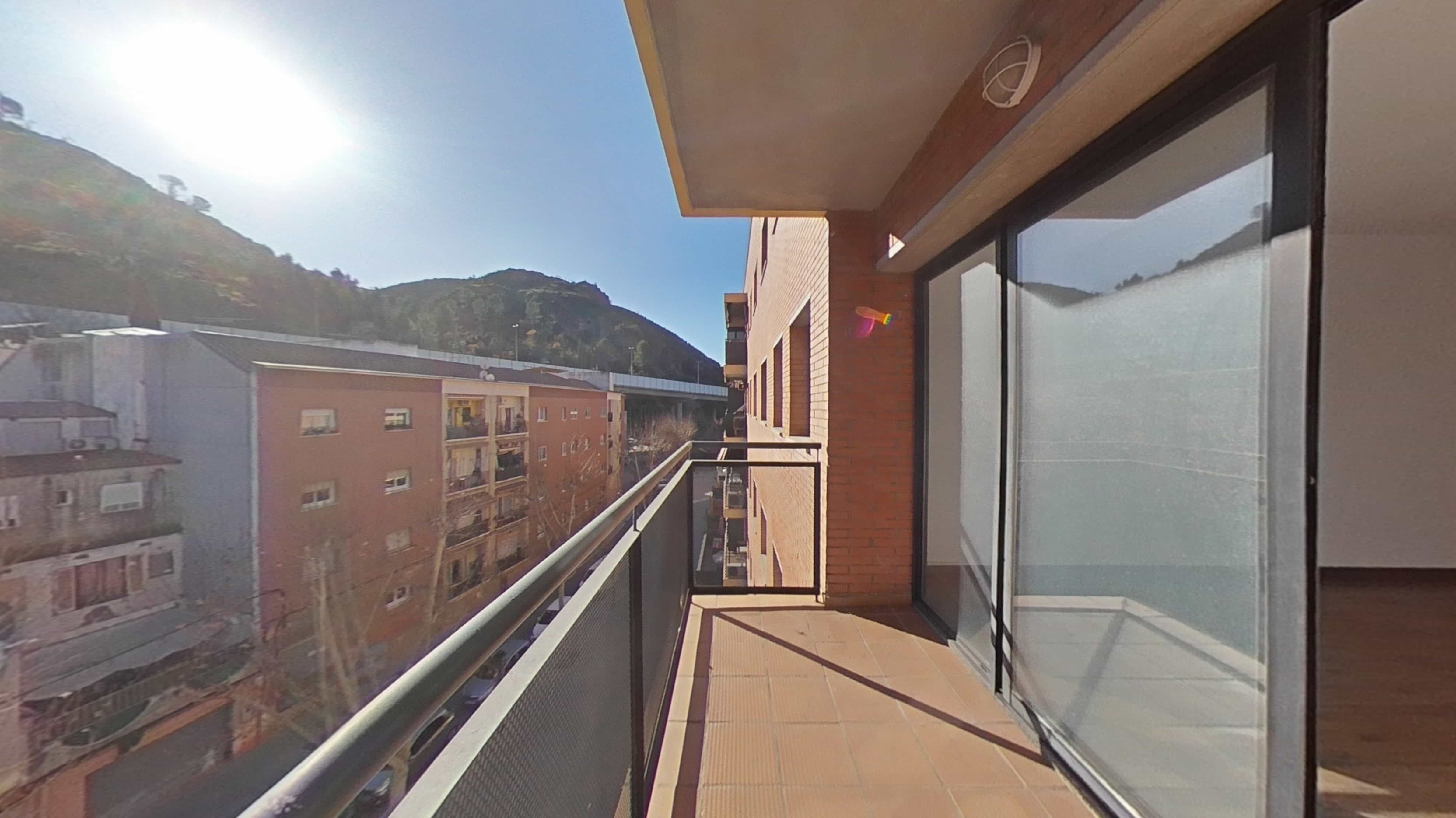 Piso en venta en calle Sant Genis de Rocafort