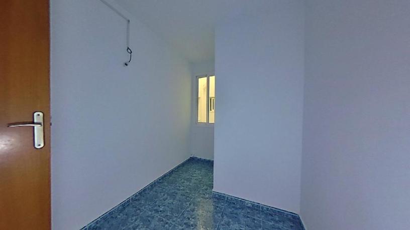 Piso en venta en calle Holanda