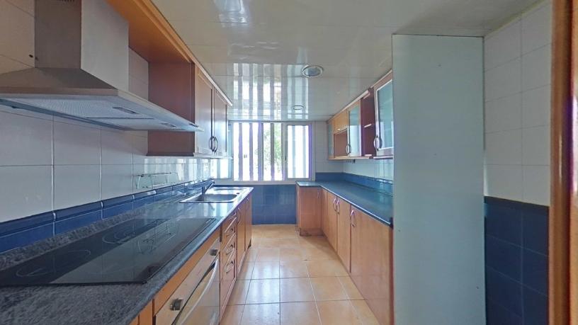 Piso en venta en calle Mare de Deu de Bellvitge