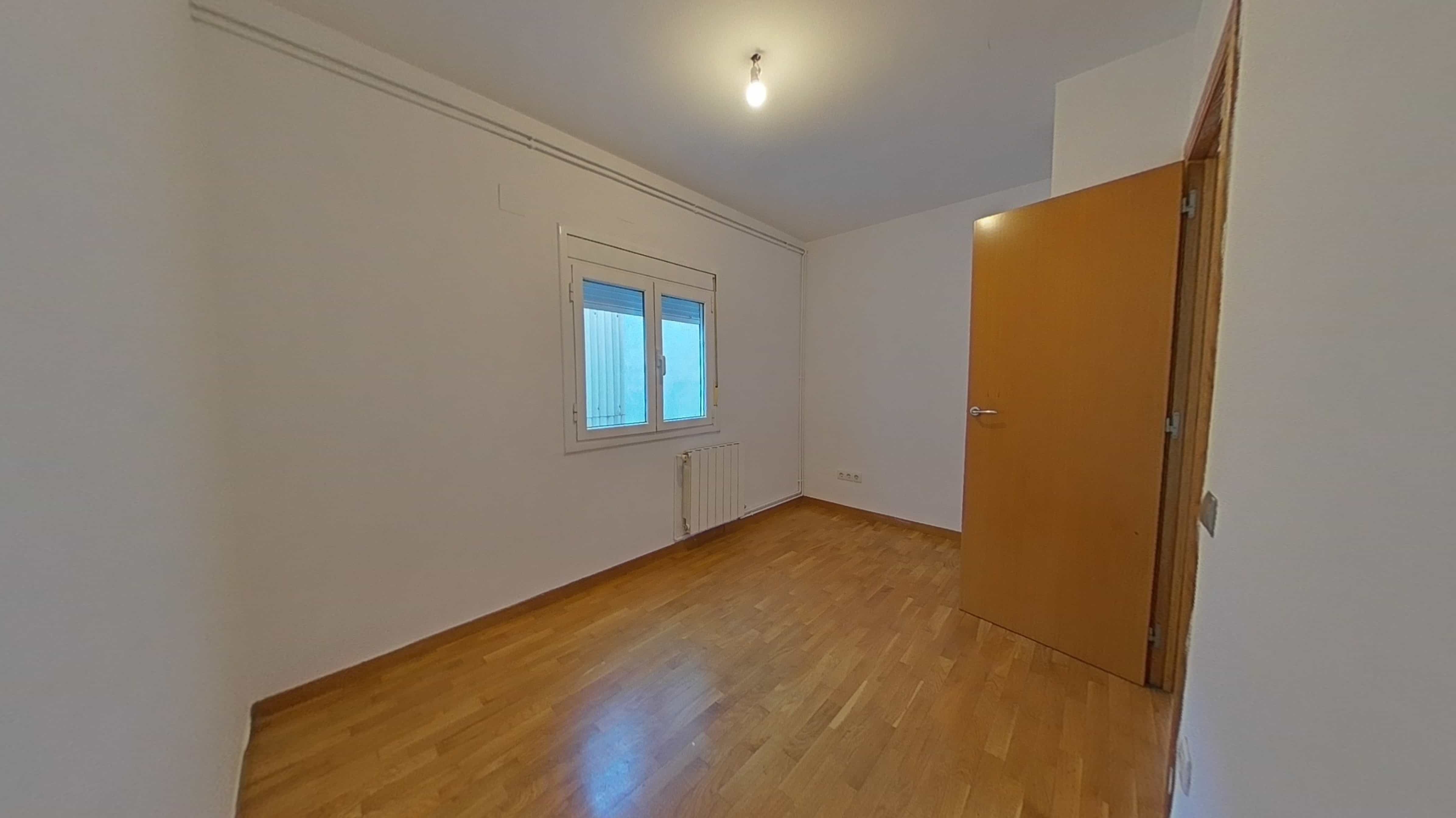 Flat for sale in calle Sauri
