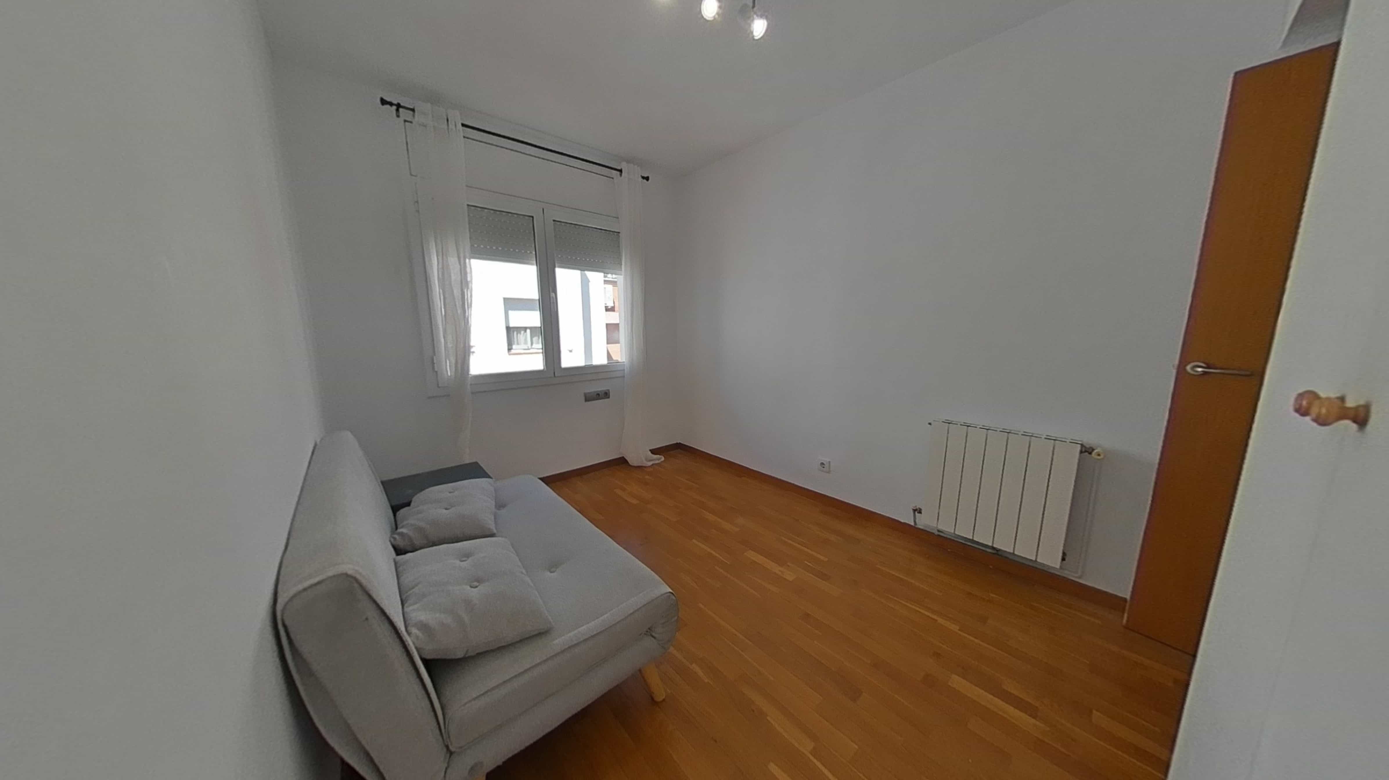 Flat for sale in calle Sauri