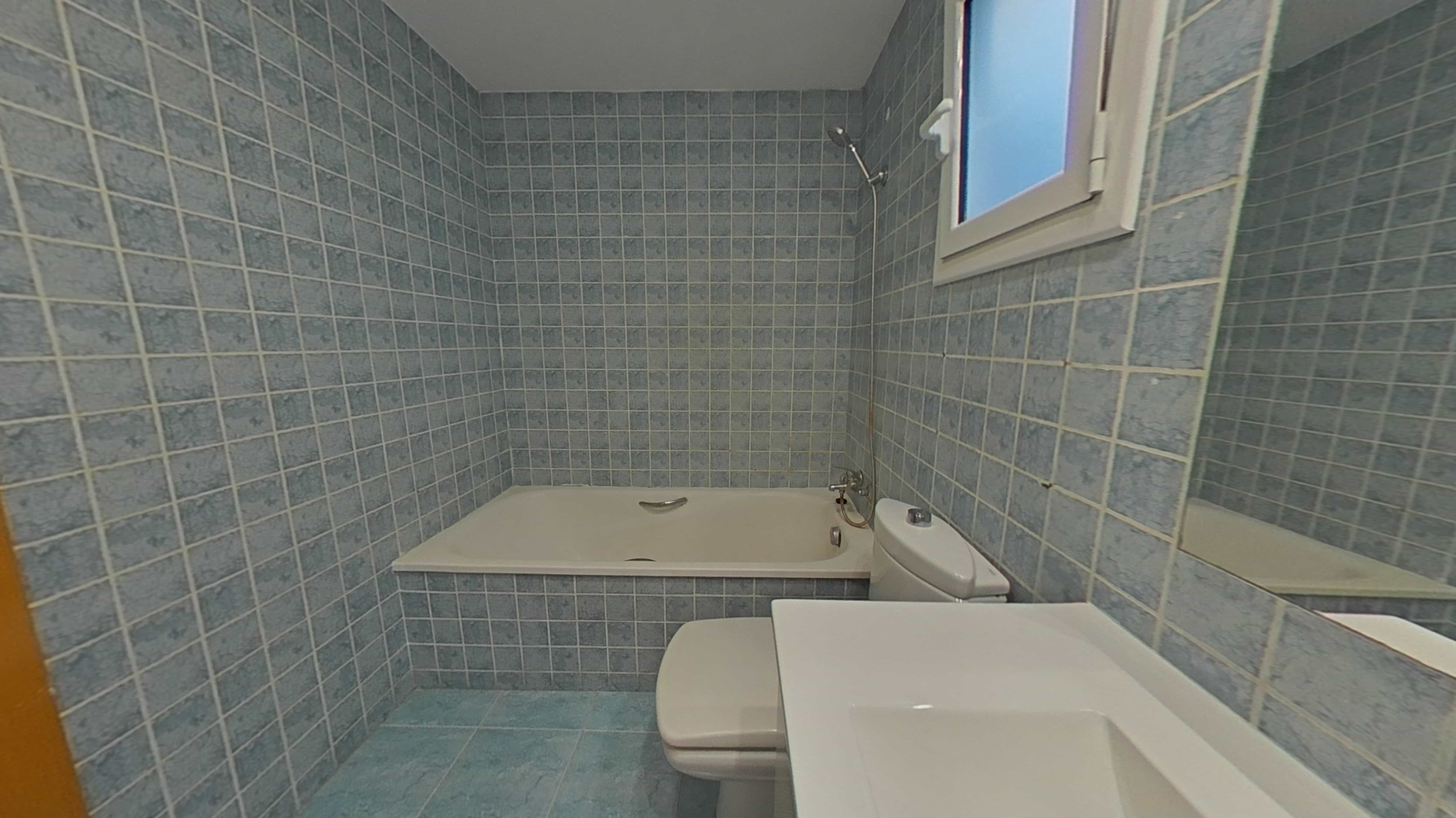 Flat for sale in calle Sauri