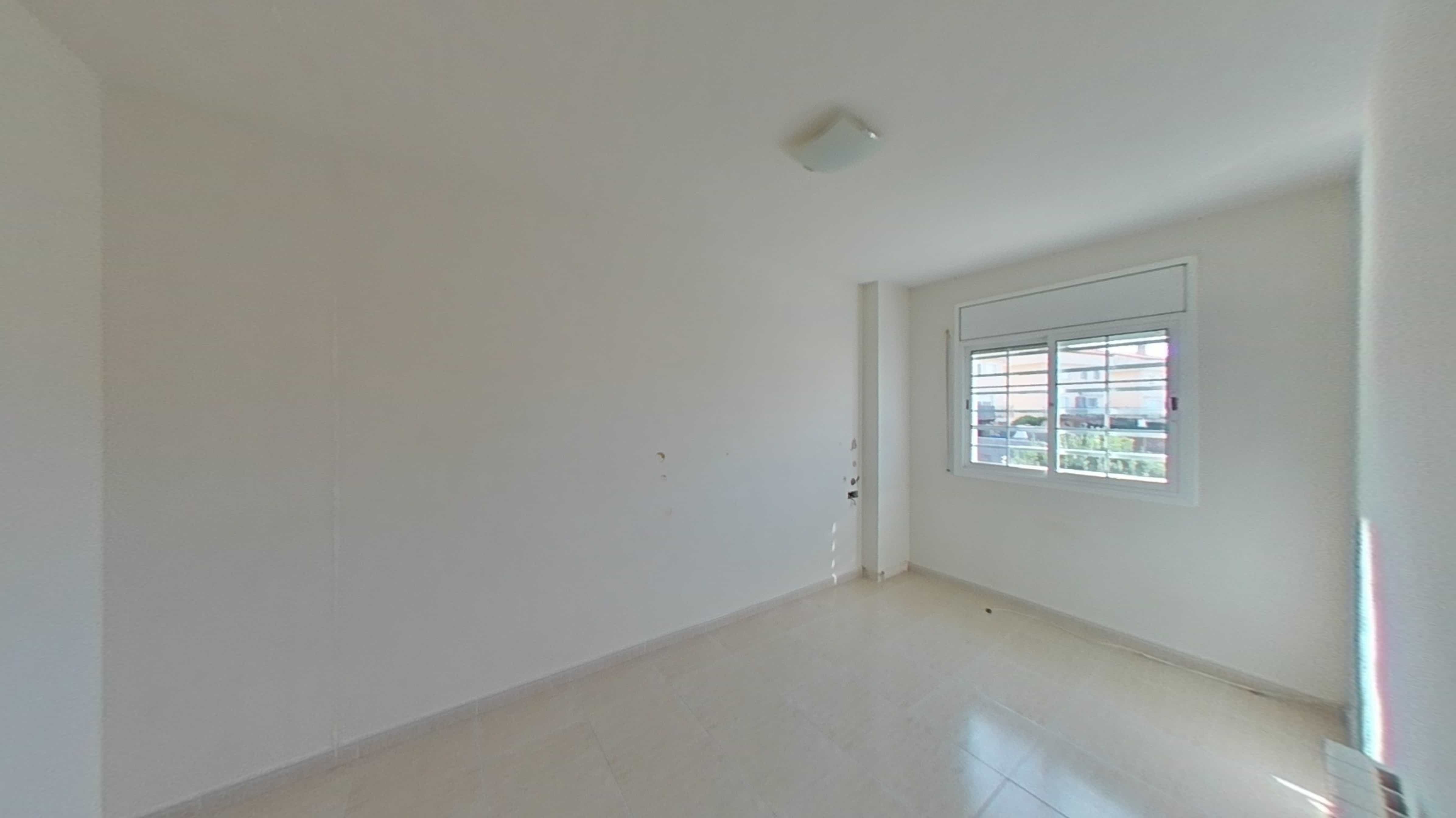 Chalet adosado en venta en calle Angel Guimera (parcela 121)