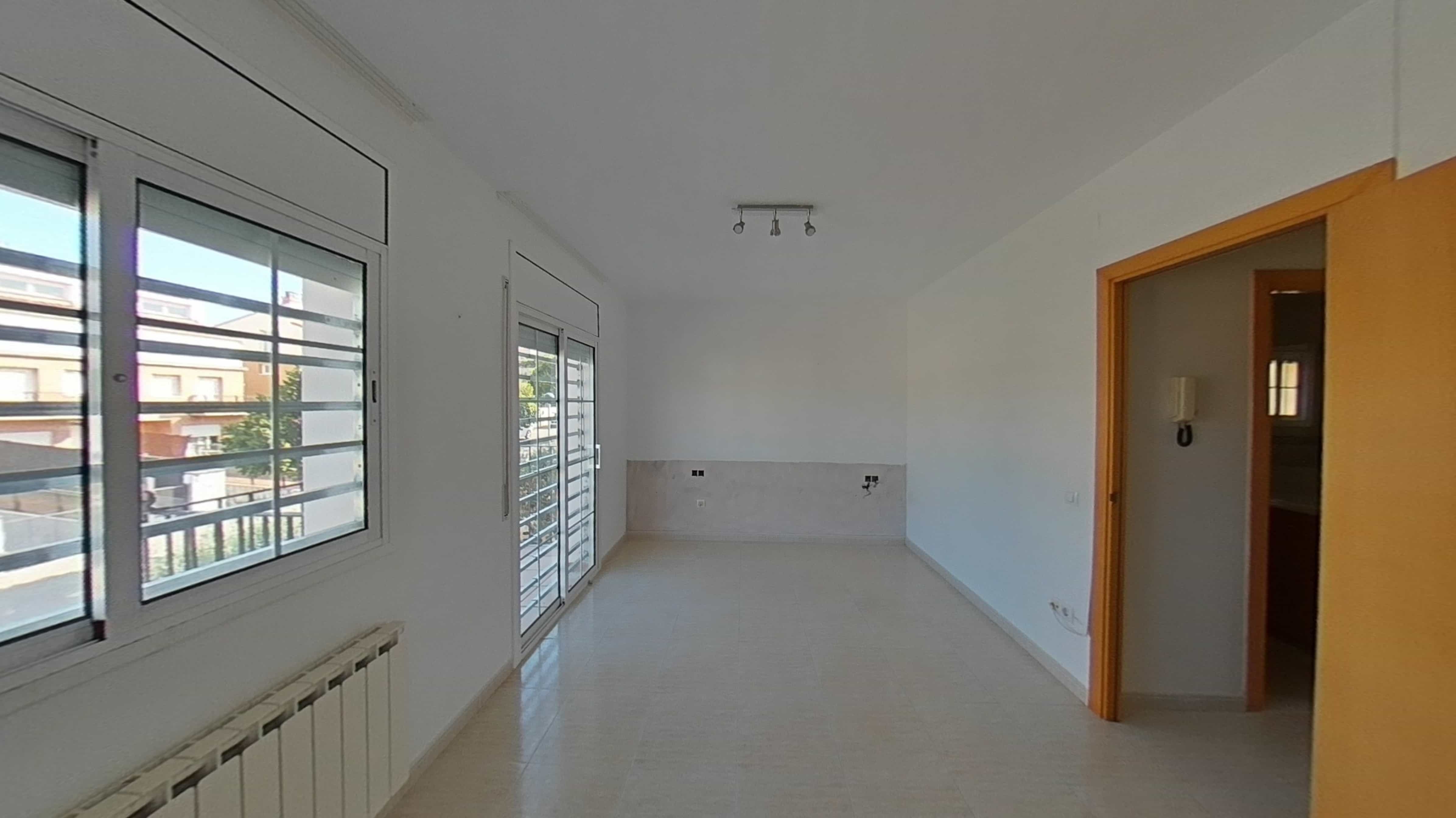 Chalet adosado en venta en calle Angel Guimera (parcela 121)