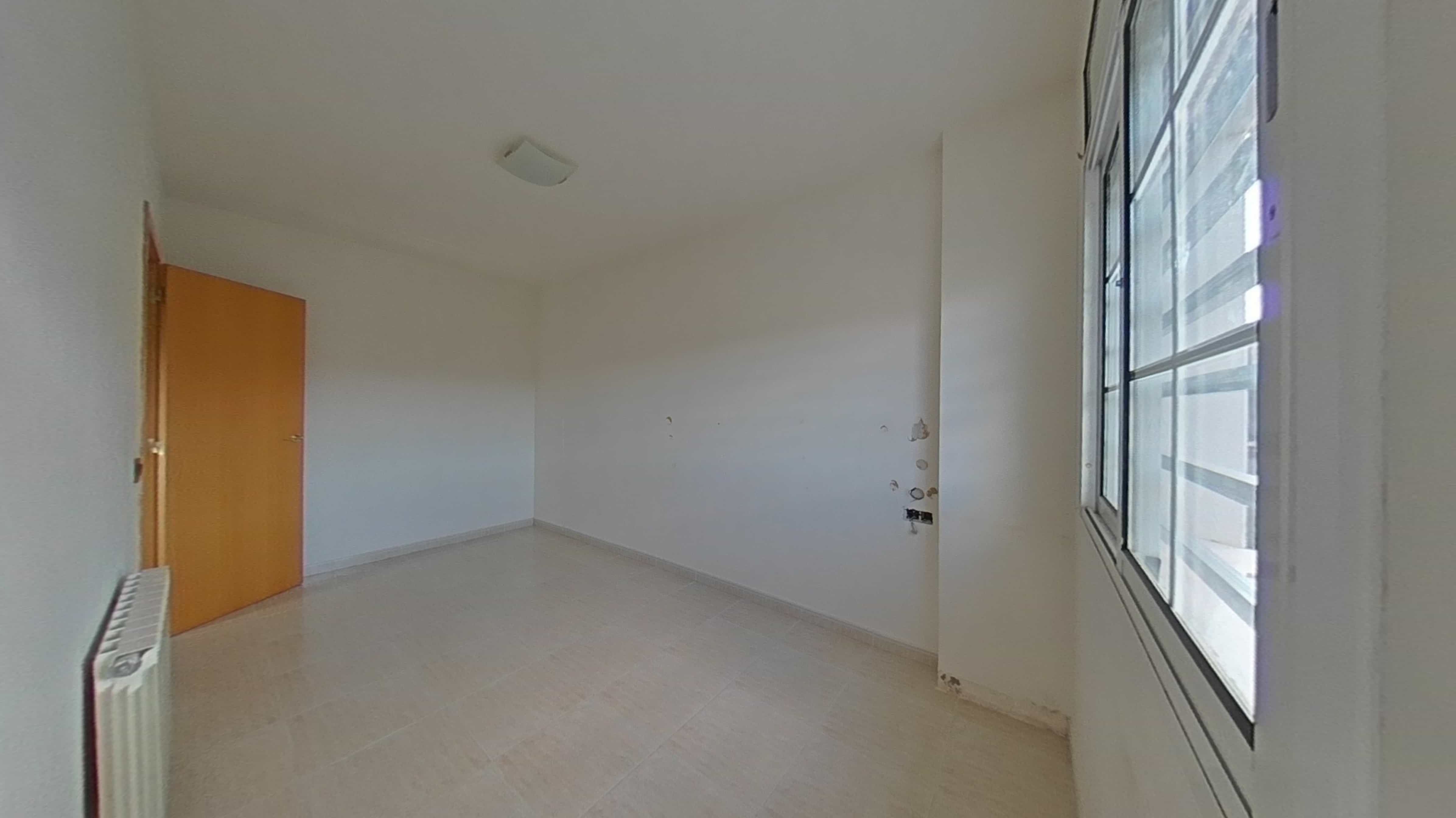 Chalet adosado en venta en calle Angel Guimera (parcela 121)