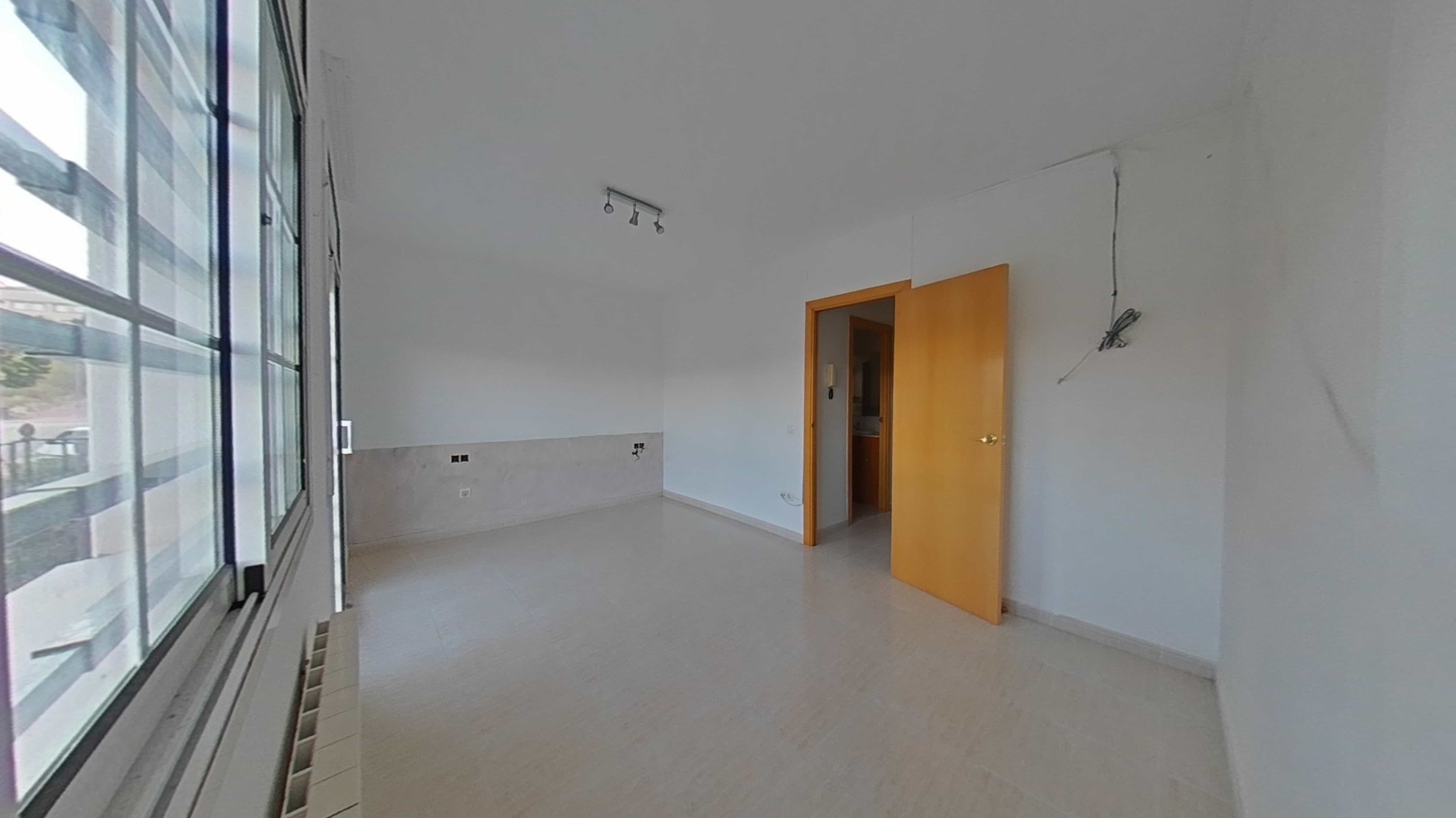Chalet adosado en venta en calle Angel Guimera (parcela 121)