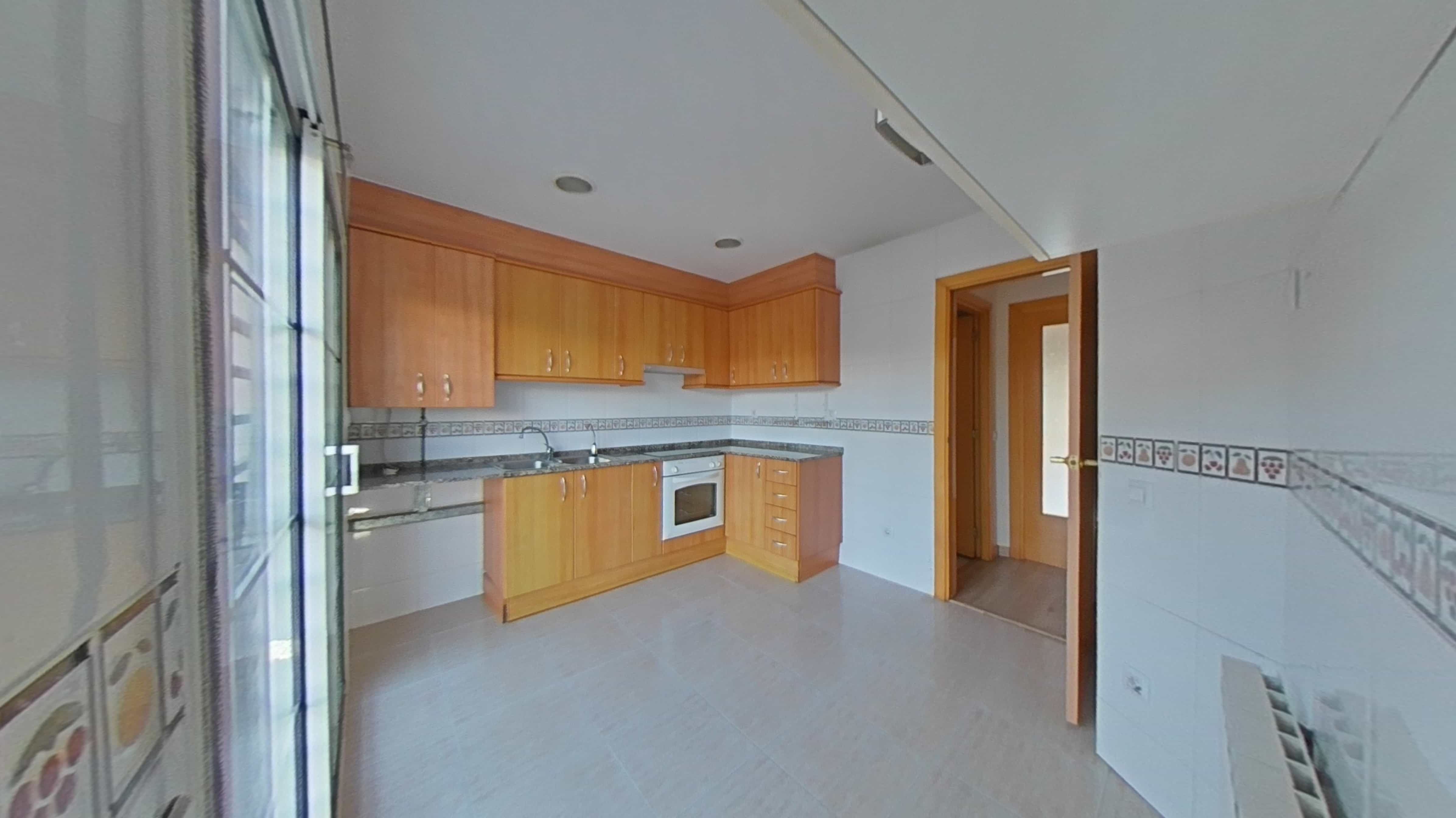 Chalet adosado en venta en calle Angel Guimera (parcela 121)