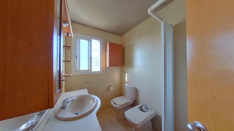 Chalet adosado en venta en calle Cami Verd
