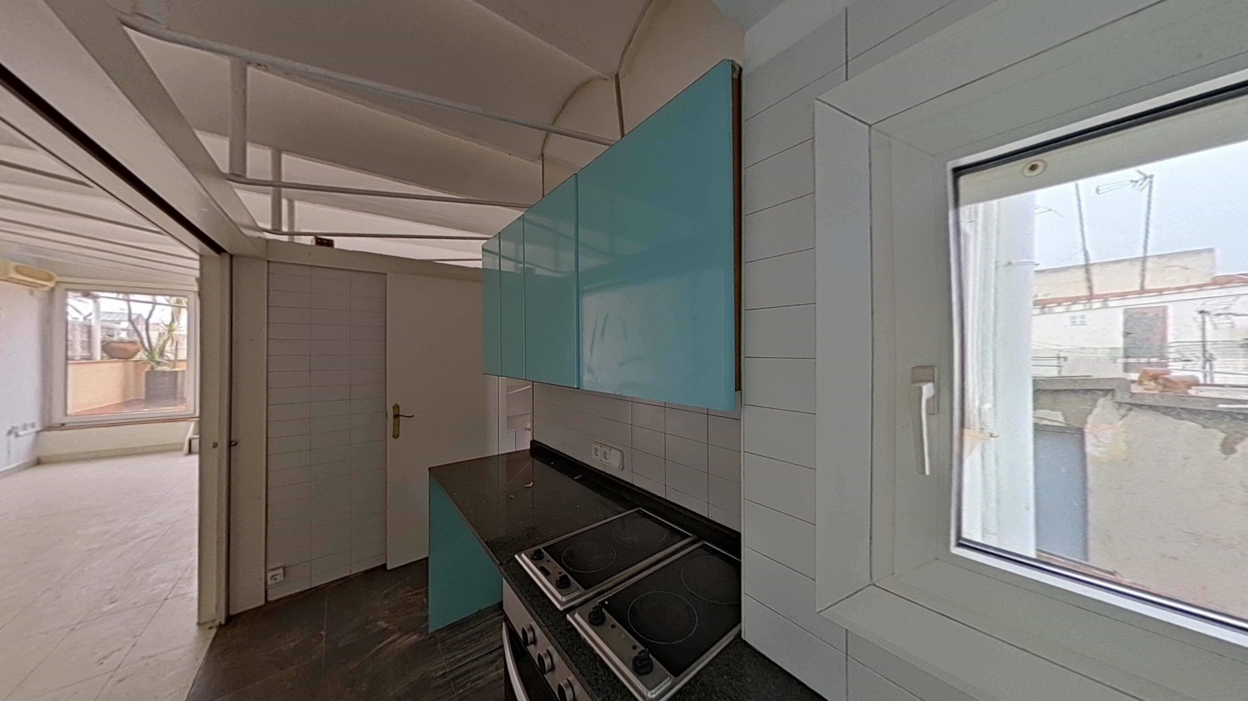 Piso en venta en calle De L' Aurora