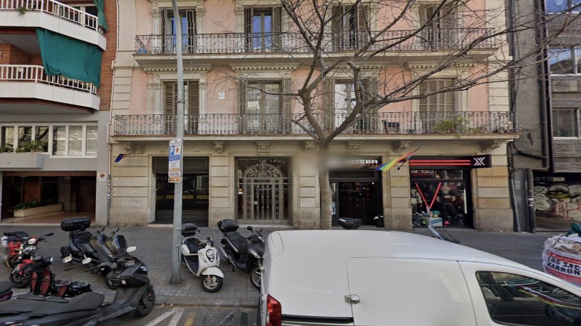 Piso en venta en calle Diputacion
