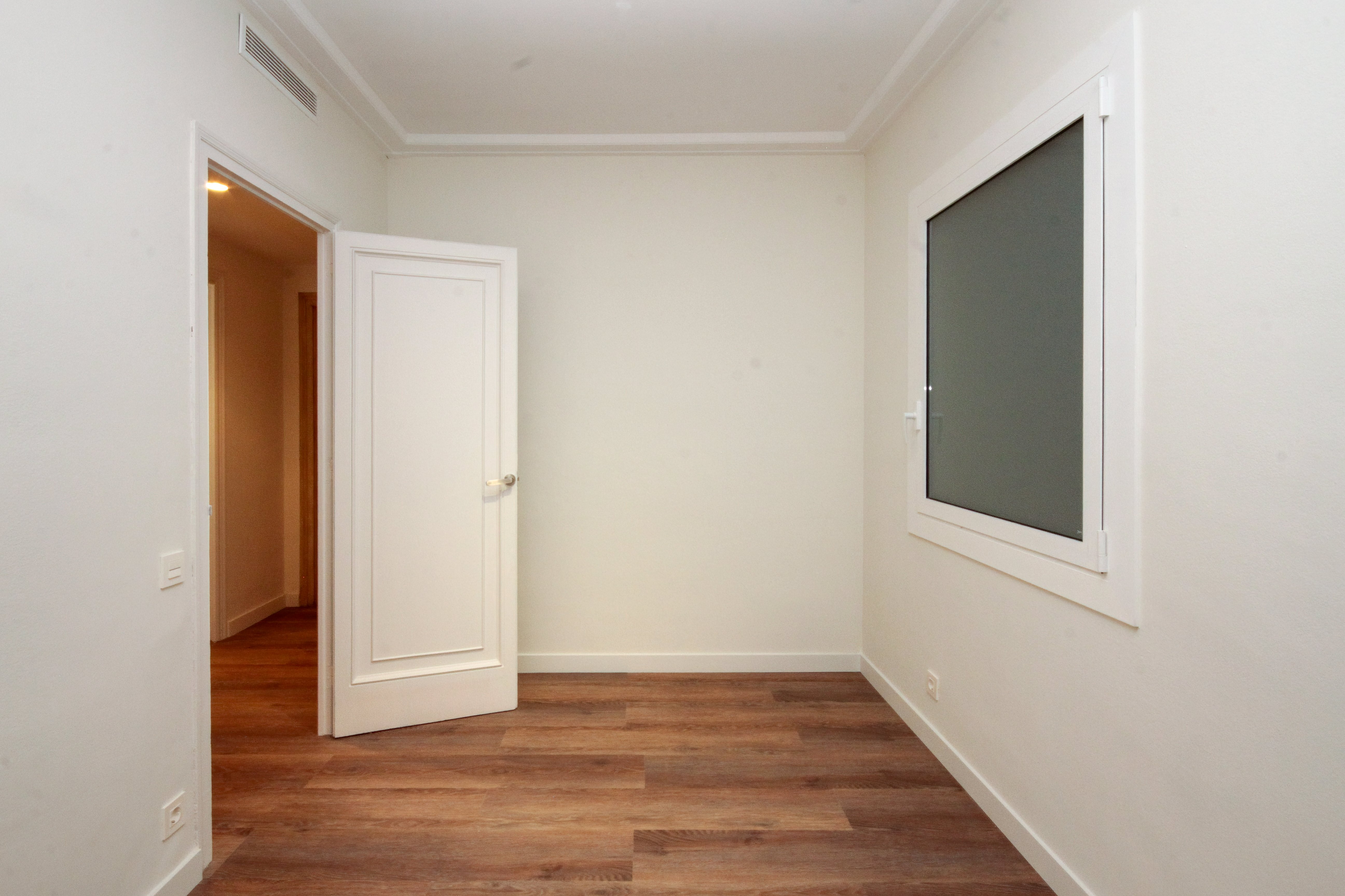 Piso en venta en calle Aribau