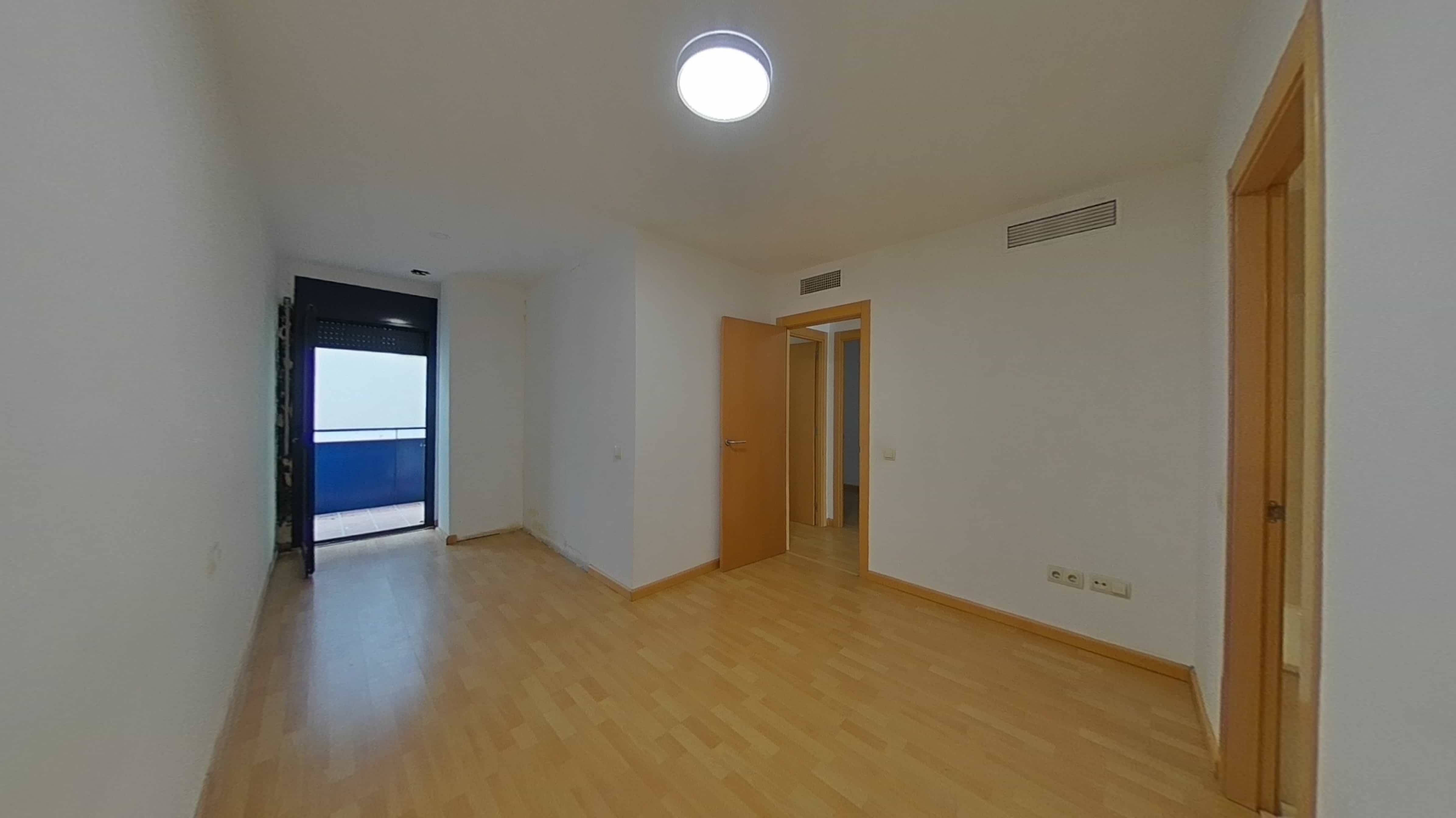 Flat for sale in calle Jardí