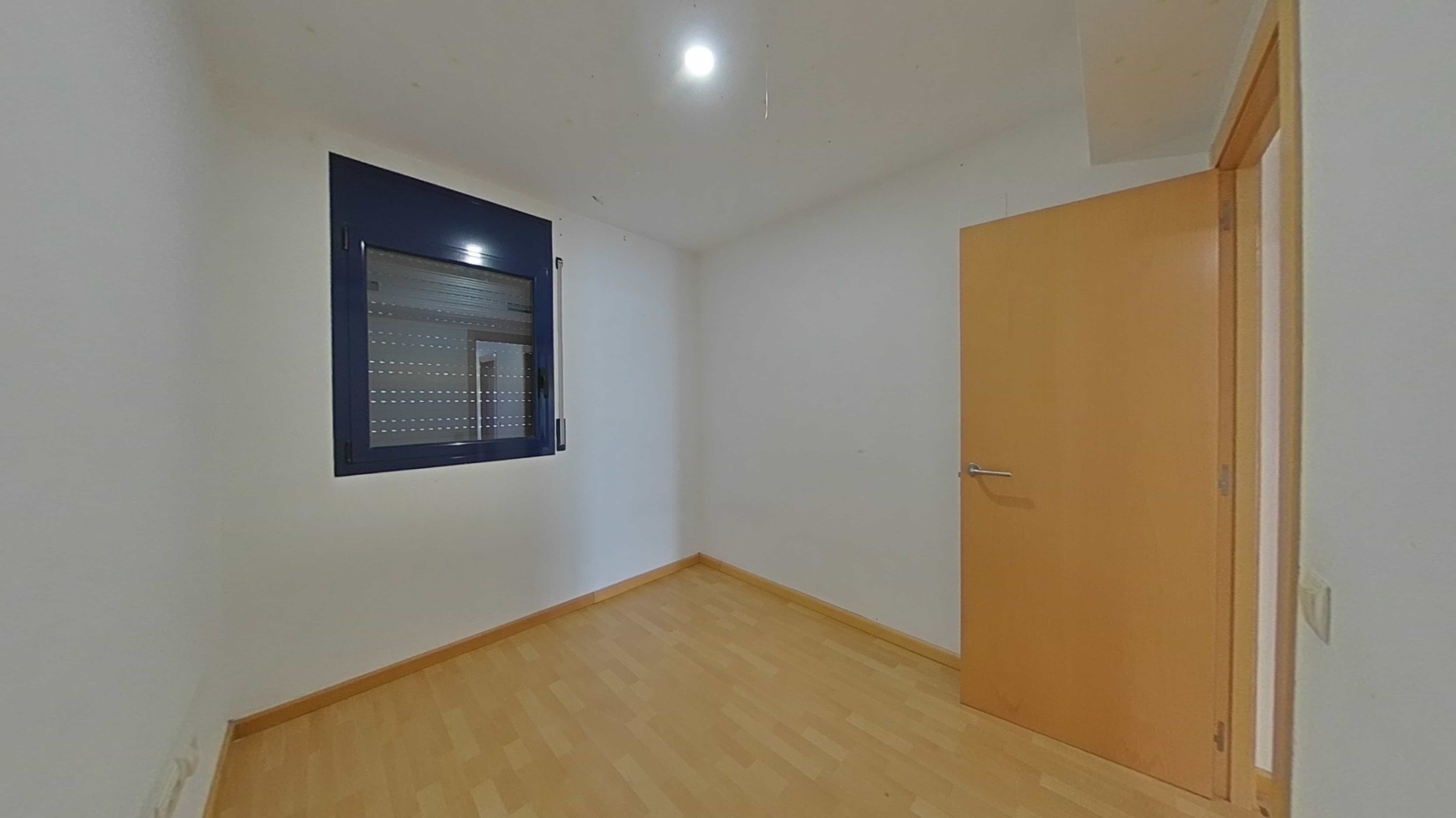 Flat for sale in calle Jardí
