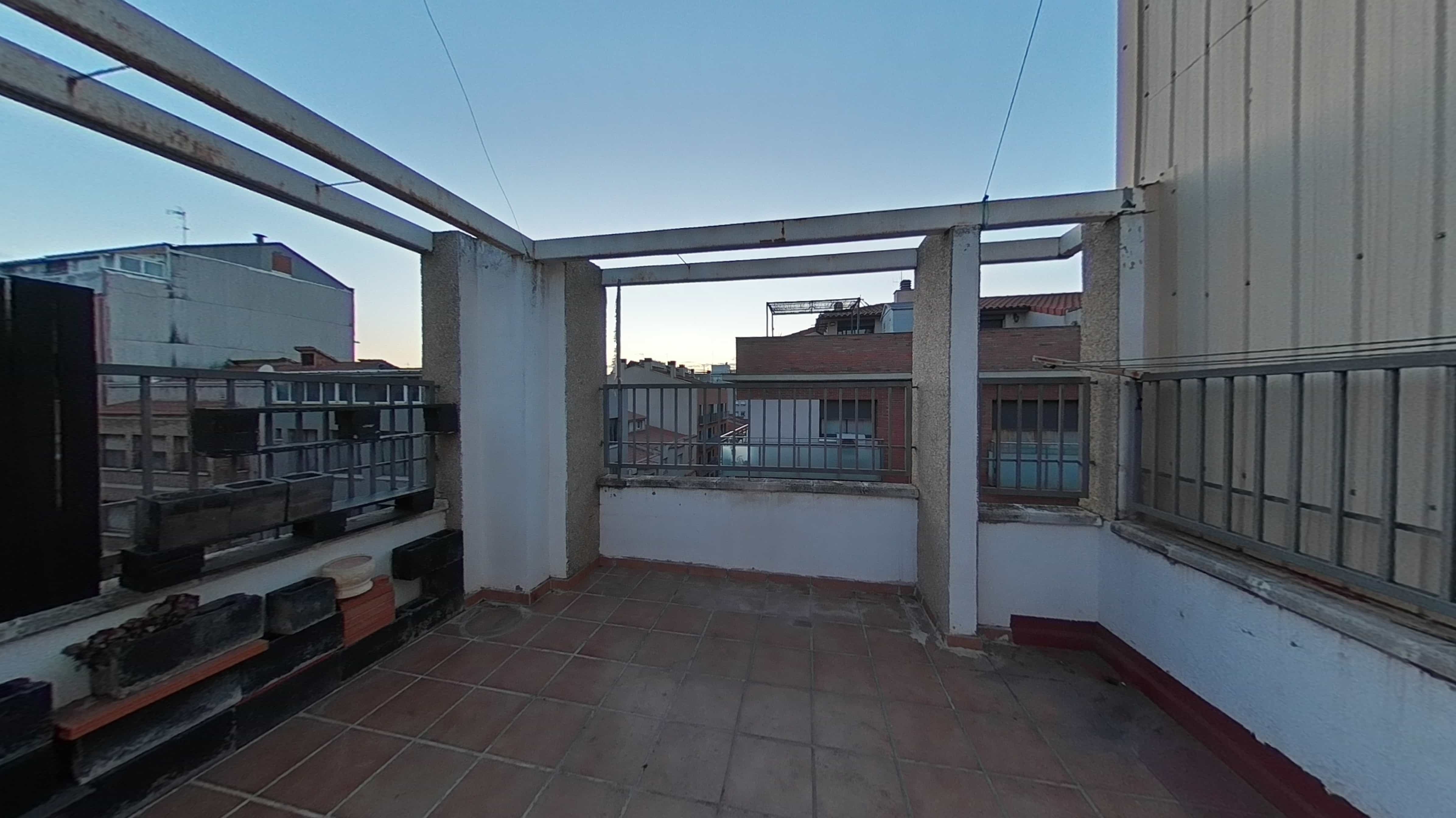Piso en venta en calle Magi Albert Casanyes