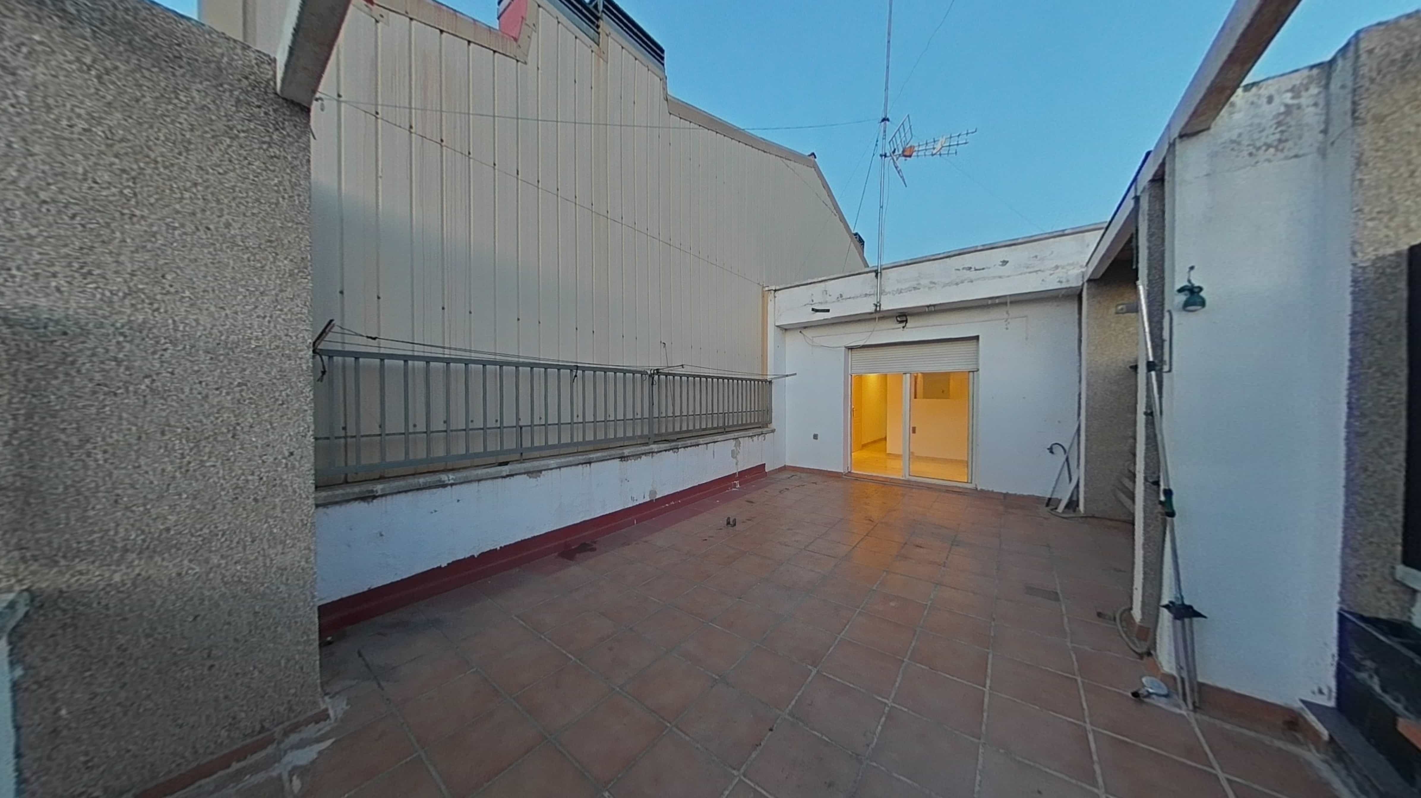 Piso en venta en calle Magi Albert Casanyes