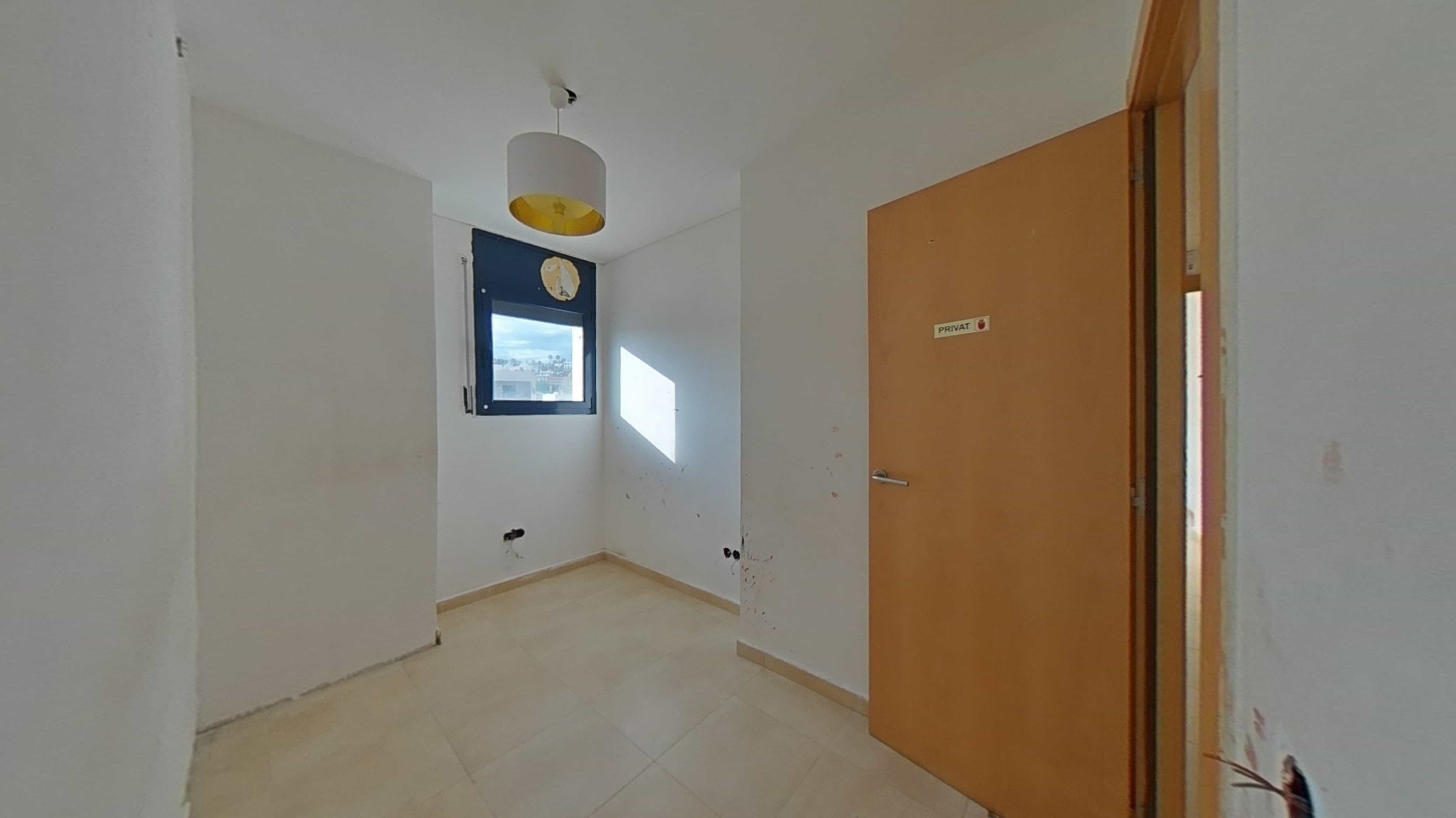 Piso en venta en calle Magi Albert Casanyes