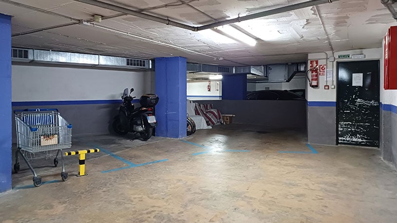 Garaje en venta en plaza Moixiganga