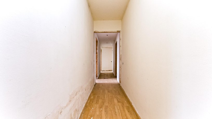 Chalet adosado en venta en calle Font Soleia