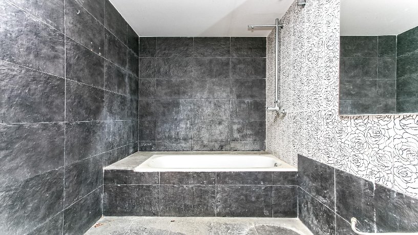 Chalet adosado en venta en calle Font Soleia