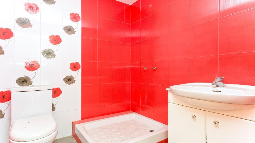 Chalet adosado en venta en calle Font Soleia