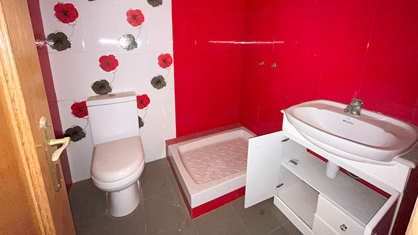 Chalet adosado en venta en calle Font Soleia