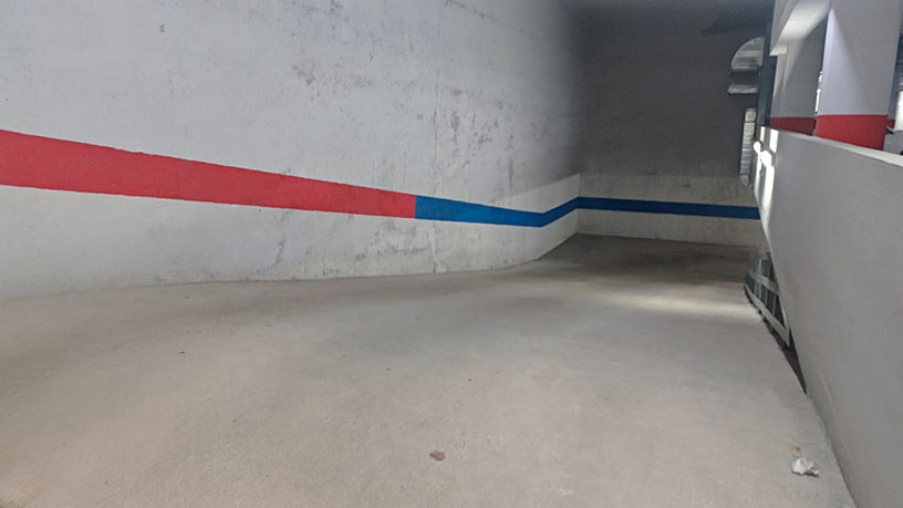 Garaje en venta en calle Rosa Leveroni