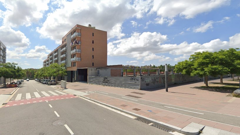 Garaje en venta en avda Mossen Trens