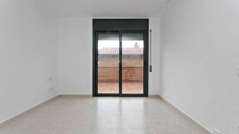 Chalet adosado en venta en calle Pompeu Fabra