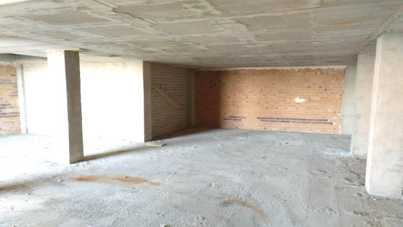 Garaje en venta en calle Arnau de Mercader