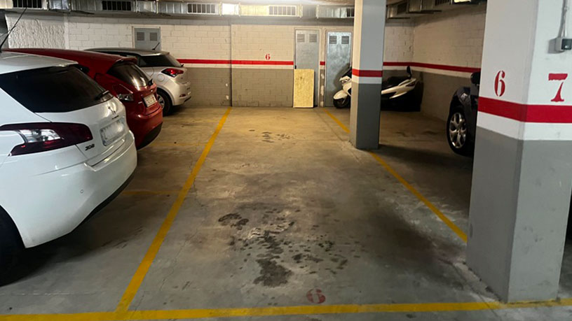 Garaje en venta en calle Antoni Gaudi