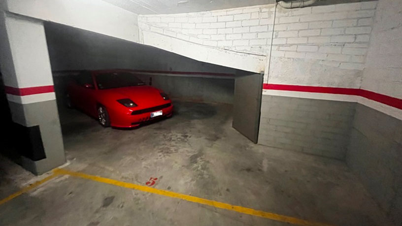 Garaje en venta en calle Antoni Gaudi