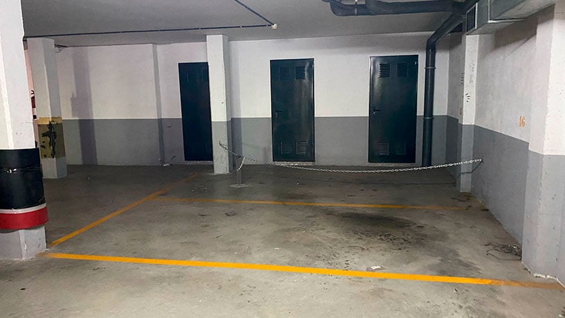 Garaje en venta en calle Sant Cristofol