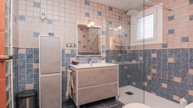 Chalet adosado en venta en calle Roger de Lluria