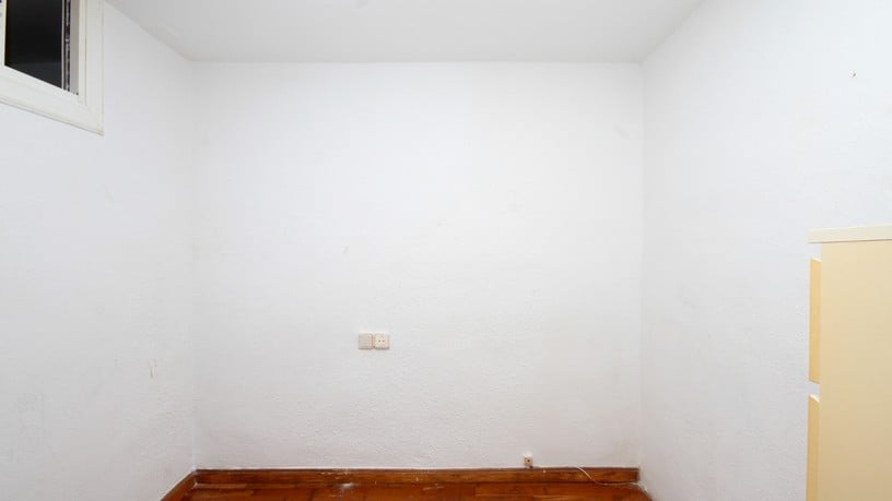 Flat for sale in calle Calle del Rector Triadó