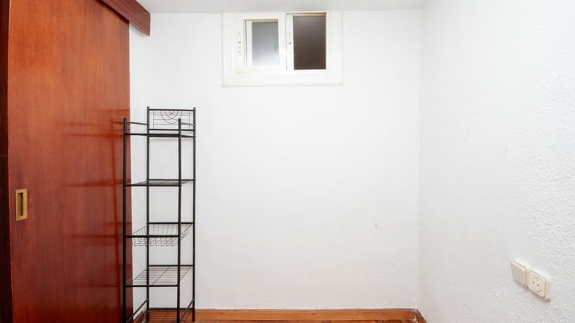 Flat for sale in calle Calle del Rector Triadó