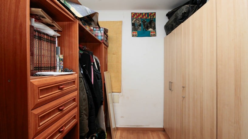 Flat for sale in carrer Carrer de la Mare Eterna