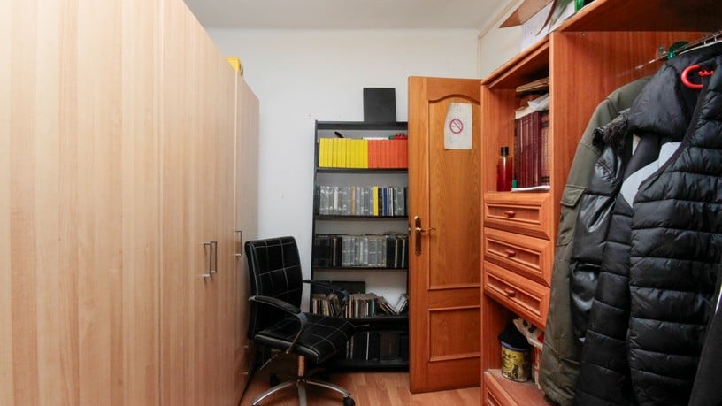 Flat for sale in carrer Carrer de la Mare Eterna