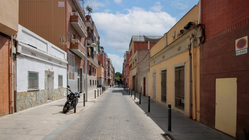 Flat for sale in carrer Carrer de la Mare Eterna