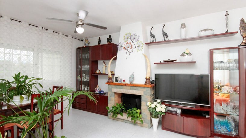 Casa en venta en carrer Carrer del Roser