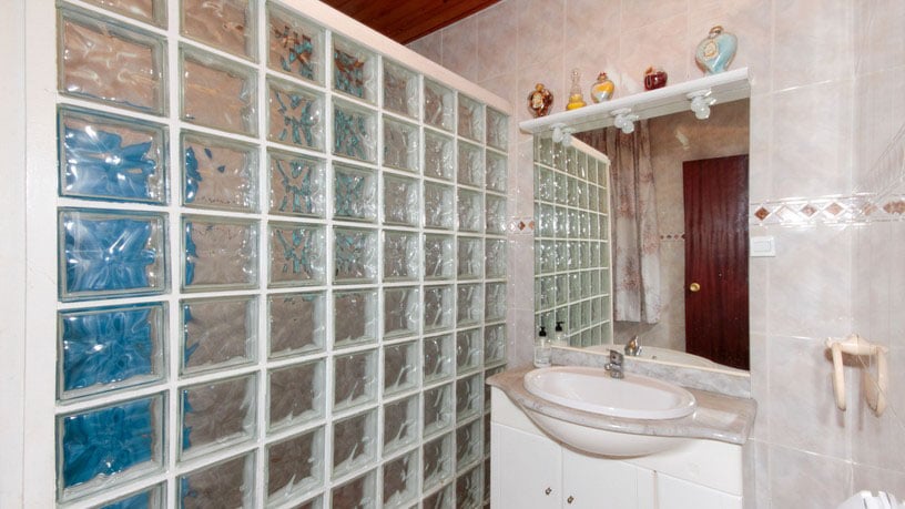 Casa en venta en carrer Carrer del Roser